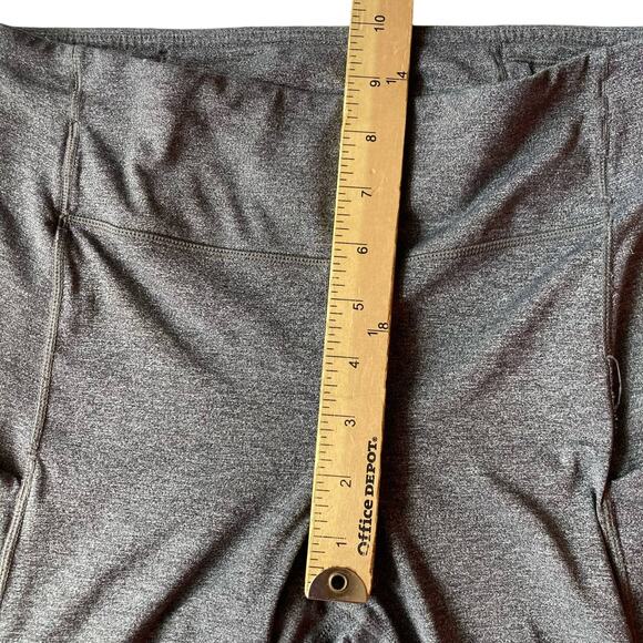Lululemon Speed Up Cropped Gray Leggings Size 6 - Picture 8 of 9